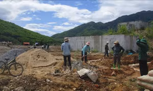 Khu tái định cư mới bản Co Me, huyện Quan Hóa. Ảnh: Nguyễn Nam-TTXVN