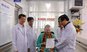 ICA cung cấp thiết bị hỗ trợ điều trị COVID-19 cho Bệnh viện Chợ Rẫy
