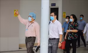 Bệnh viện Chợ Rẫy hỗ trợ Bệnh viện Bà Rịa điều trị 7 bệnh nhân mắc COVID-19