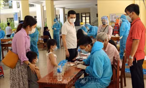 Dịch COVID-19: Thành phố Hồ Chí Minh hoàn thành xét nghiệm cho người trở về từ Đà Nẵng chậm nhất ngày 11/8