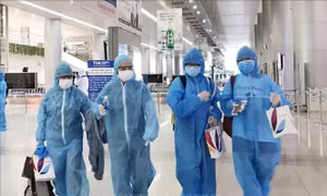 Dịch COVID-19: Thành phố Hồ Chí Minh hoàn tất việc lấy mẫu xét nghiệm tầm soát người về từ Đà Nẵng