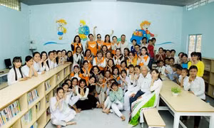 Open Arms và những hoạt động thiện nguyện ý nghĩa