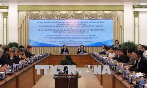 Trao đổi thông tin về cơ chế đặc thù phát triển Thành phố Hồ Chí Minh và Đề án xây dựng thành phố thông minh