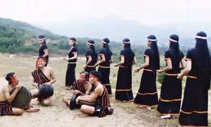 Độc đáo làn điệu dân ca dân tộc Hrê, Quảng Ngãi