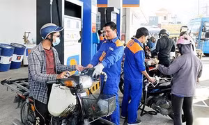 Cả nước tiêu thụ khoảng 1,78 triệu m3 xăng E5 RON92