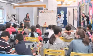 Chung tay gìn giữ ngôn ngữ cội nguồn (Bài 1)