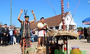 Bài cúng trong nghi lễ của người M’nông
