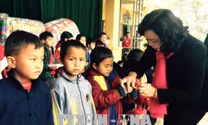 Quan tâm hỗ trợ hộ nghèo, gia đình chính sách tỉnh biên giới Hà Giang