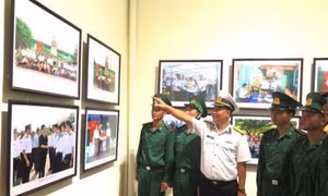 Hà Giang : Trưng bày chuyên đề về biển đảo và người chiến sỹ Hải quân