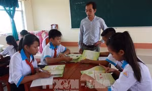 Chính phủ thống nhất chủ trương hỗ trợ đóng học phí cơ sở ngoài công lập với học sinh diện phổ cập