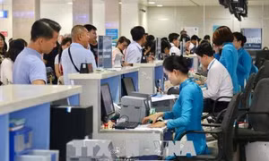 Giao thông cận Tết tại Thành phố Hồ Chí Minh bắt đầu thông thoáng