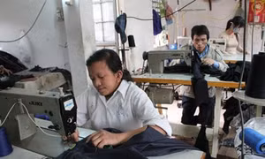 Hỗ trợ các đối tượng yếu thế, bảo đảm an sinh xã hội