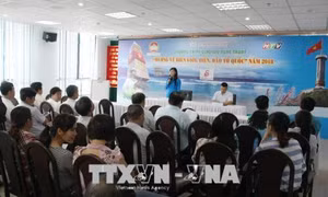 Tổ chức chương trình giao lưu nghệ thuật gây Quỹ “Vì biển đảo quê hương - vì tuyến đầu Tổ quốc”
