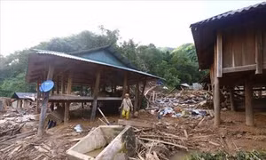 Mường Lát gắng sức vượt qua mất mát sau lũ dữ