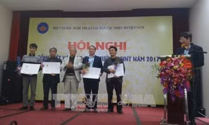 Trao tặng giải thưởng văn học nghệ thuật các dân tộc thiểu số Việt Nam năm 2017