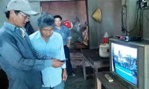 Hỗ trợ đầu thu truyền hình số cho hộ nghèo, cận nghèo