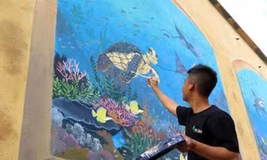 Vẽ tranh bích họa với chủ đề Tôi yêu biển đảo