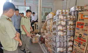 Long An: Số vụ buôn bán, vận chuyển hàng lậu giảm mạnh