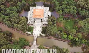 Về An Giang thăm khu lưu niệm Chủ tịch Tôn Đức Thắng