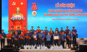 Thành phố Hồ Chí Minh: Kỷ niệm " 25 năm - Tuổi Xuân tình nguyện "