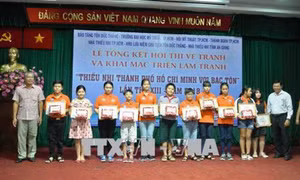 Tổng kết, trao giải và Triển lãm tranh Thiếu nhi Thành phố Hồ Chí Minh với Bác Tôn