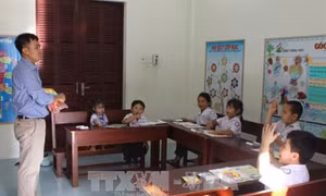 Khánh Hòa hỗ trợ tiền ăn cho học sinh và giáo viên mầm non ở vùng sâu, vùng xa, hải đảo