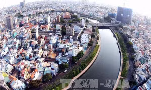 Phát triển đô thị Thành phố Hồ Chí Minh gắn với liên kết vùng (Bài 1)