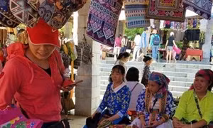 Trải nghiệm "Chợ phiên Vùng cao xứ Lạng" tại Làng Văn hóa