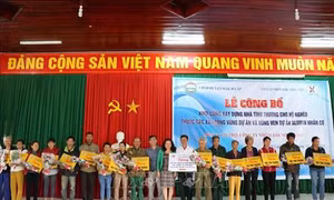 Huyện Đắk R’lấp xây dựng nhà tình thương hỗ trợ người nghèo đón Tết