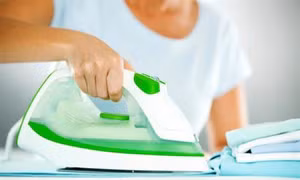 Mẹo gỡ kẹo cao su dính trên quần áo, giày dép cực nhanh bằng vài bước đơn giản