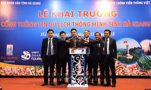 Khai trương Cổng thông tin du lịch thông minh Hà Giang