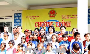 Phó Chủ tịch nước Đặng Thị Ngọc Thịnh thăm và làm việc tại Đắk Nông