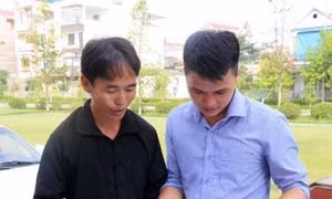 Bí thư Chi bộ Hoàng Văn Tài tận tụy, gương mẫu ở bản Mông