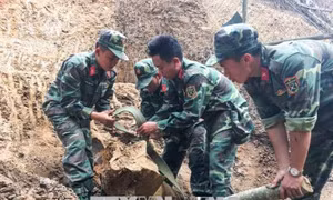 Điện Biên phát hiện và hủy quả bom nặng hơn 300 kg