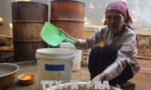Nước giếng của hộ dân thành phố Buôn Ma Thuột nóng lên bất thường là do nhiễm điện