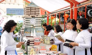 Giao lưu và triển lãm sách với chủ đề “Ký ức Xuân Mậu Thân 1968”