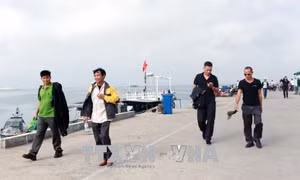 Quảng Ninh khuyến cáo khách du lịch hạn chế ra đảo Cô Tô trong ngày mất điện