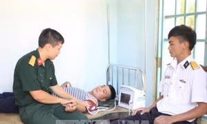 Những người lính áo trắng ở Trường Sa (Bài 1)