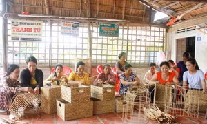 Cần Thơ quan tâm dạy nghề, tạo việc làm cho đồng bào dân tộc Khmer