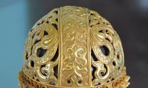 Đi tìm y phục của hoàng hậu Champa