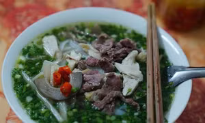 Phở Bắc Hà đậm vị trên cung phượt Tây Bắc