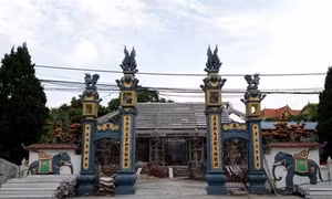 Hà Nội yêu cầu kiểm điểm, xử lý nghiêm sai phạm trong vụ xây mới đình Lương Xá