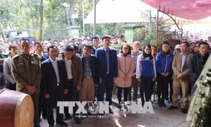 Thủ tướng Chính phủ truy tặng Bằng khen em Hoàng Đức Hải vì dũng cảm cứu người