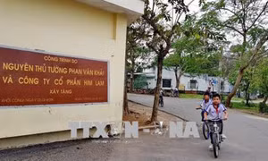 Ông Sáu Khải - Người lãnh đạo hết lòng vì dân, vì nước