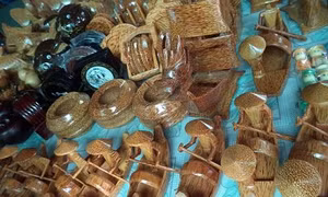 Hàng mỹ nghệ độc đáo ở xứ dừa Bến Tre