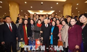 Ban Bí thư Trung ương Đảng gặp mặt đại biểu trí thức, văn nghệ sỹ tiêu biểu nhân dịp Xuân Mậu Tuất 2018