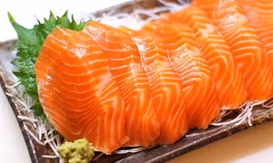 Ăn cá béo giúp giảm các triệu chứng hen suyễn ở trẻ em