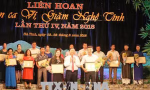 Bế mạc Liên hoan dân ca ví giặm Nghệ Tĩnh lần thứ IV 