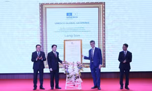 UNESCO trao Bằng công nhận Công viên địa chất toàn cầu Lạng Sơn