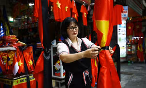 Hà Nội treo cờ rủ sớm trước Quốc tang Tổng Bí thư Nguyễn Phú Trọng